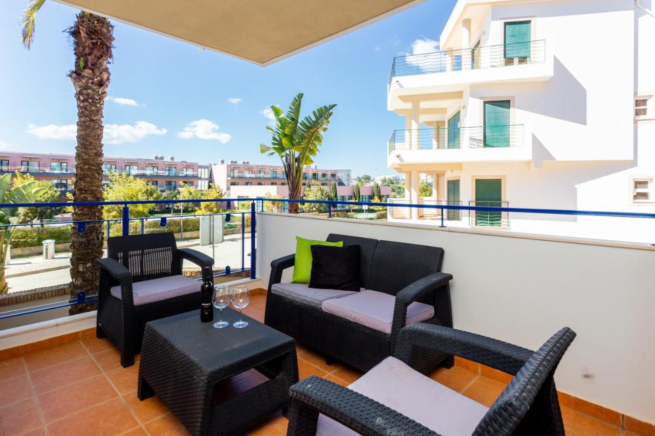 Mira Baia - Meia Praia Family Apartment Lagos Exterior foto